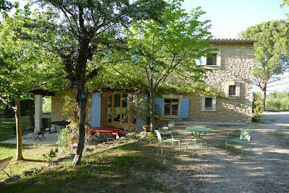 Colombelle - Mas provençal au coeur du Luberon, Gîte à Bonnieux
