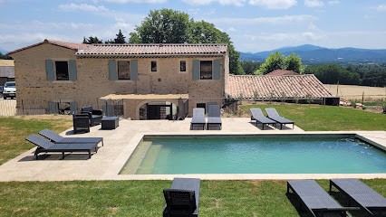 Le Mas du Laga, Gîte à Saint-Gervais-sur-Roubion