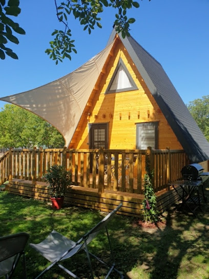 Le Tipi Provençal - Gîtes De France Gîte à Mollégès