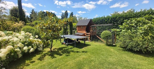 A l'ombre des Poiriers - Gîtes de France, Gîte à Saint-Denis-du-Maine