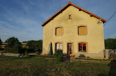 GITE D'AMONT, Gîte à Clomot