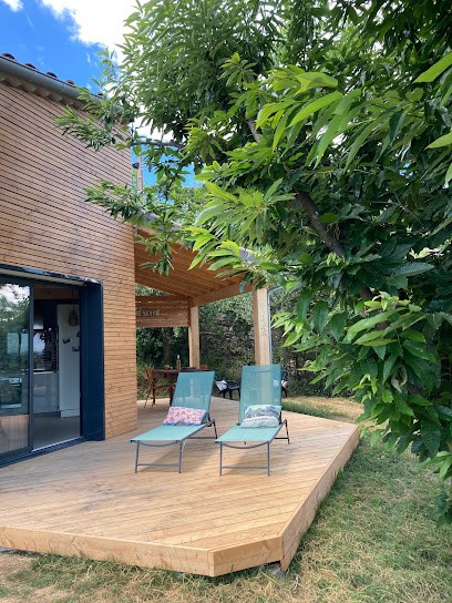 SOUS UN OLIVIER, Gîtes pour 2 personnes en Ardèche Sud, Gîte à Lablachère