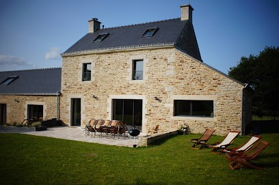 La Longère De Rangogo, Gîte à Treffléan