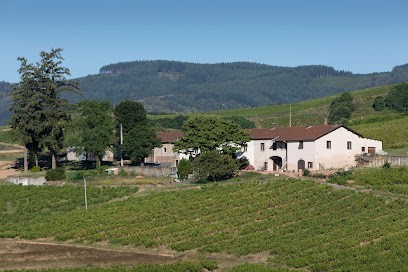 Gîte La Vigne En Rose - Domaine Des Grandes Terres, Gîte au Perréon