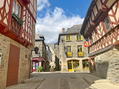 Le Val Des Fées - Gîtes De France, Gîte à Campénéac