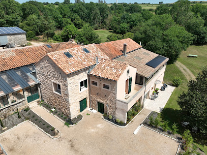 Les Gites De Tapies Gîte à Cornus