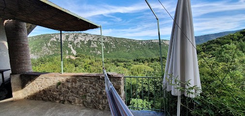 Le Mas de Gourgues, Gîte à Saint-Laurent-le-Minier