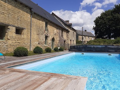 Les Gîtes De La Fontaine, Gîte à Évran