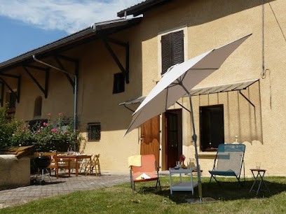 Gîte Le Sainte Rose Isère, Gîte à Gillonnay