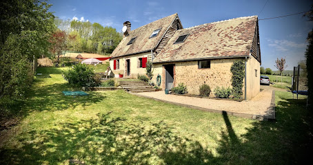 La Rivière, Gîte à Valennes