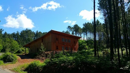 Gîte Handgit : Location Gite Bioclimatique Et écologique Accessible à Tous Pour 12 Personnes Avec 5 Chambres, Terrasse, Jardin, Parking, Dans Le Parc Régional Des Cévennes, à Sainte-Cécile-d’Andorge Dans Le Gard, Occitanie, Gîte à Sainte-Cécile-d'Andorge