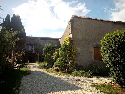 Votre Petit Chez Vous , Gîte à Combeaufontaine