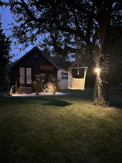 Le Chalet D'améléa, Gîte à Châteaudun