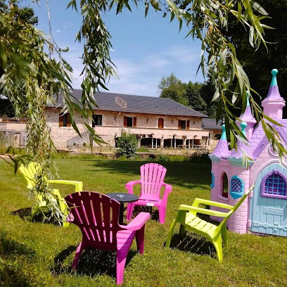 Gites Charentais - Le Bourg, Gîte à Guizengeard