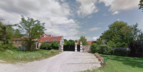 Gîte - Domaine De Montboulon, Gîte à Saint-Georges-sur-Baulche