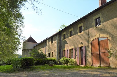 La Sellerie De Luanges, Gîte à Urzy
