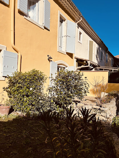 Gîte Entre La Vigne Et L'olivier, Gîte à Taulignan