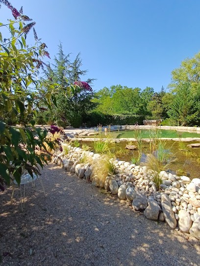 Gîte Puravida LODGE, Gîte à Lagnieu