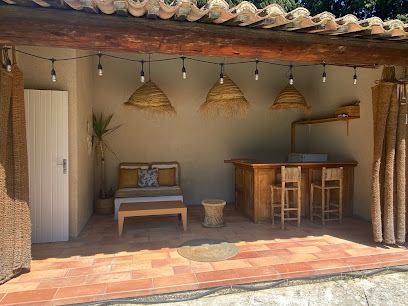 Fanny & Léo, Gîte à Codolet