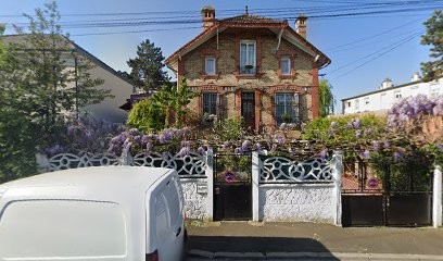 Taxi Sajedi, Gîte à Sannois