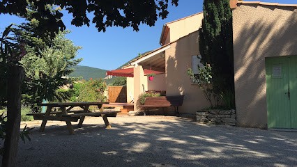 Gite Chambres Ardèche Cruas Villa L'ArdèchoisePrestataires&vélo, Gîte à Cruas