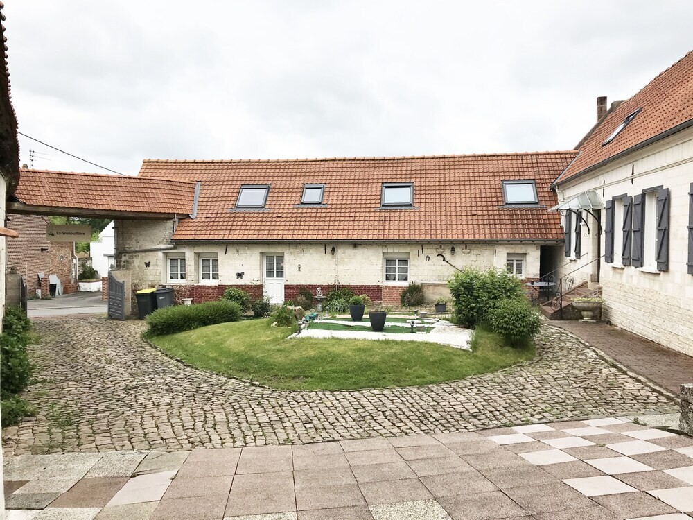 La Grenouillere, Gîte à Frévin-Capelle