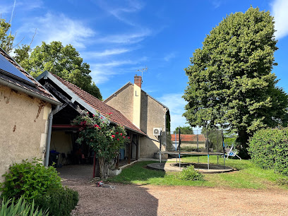 La Chaume - Gîtes De France, Gîte à Germigny-l'Exempt