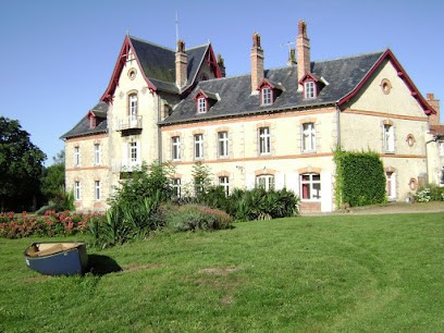 Area Des Fréaux Pêche Sportive, Salles De Réception, Gîte à Clessé