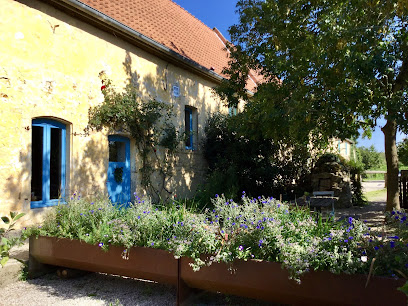 Gîte Des Deux Caps Le Tiot Décalé - Centre Équestre Le Mont De La Louve Gîte à Bazinghen