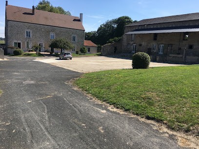 La Ferme De Villardelle, Gîte à Courmont
