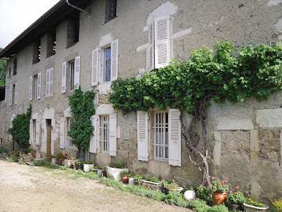 Gîte La Maison des Fleurs- Gîte La Noyeraie, Gîte à Poliénas