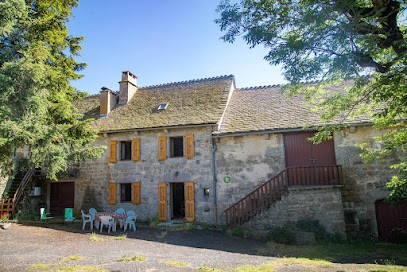 Gîtes De France 2 épis 6 Pers Aux Combettes, Gîte au Buisson