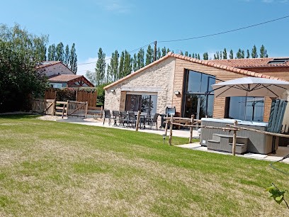 Gîte Les Vignes Haut Bocage Vendée Puy Du Fou, Gîte aux Epesses