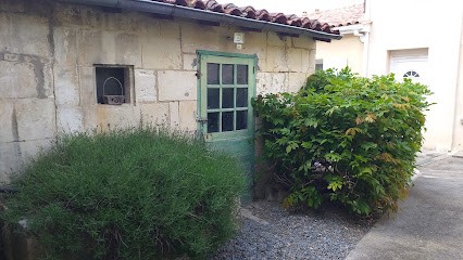Appartement Jonzac Pour Curistes Et Vacances, Gîte à Jonzac