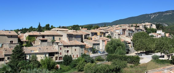 Gite La Bastide Des Capucins, Gîte à Cabrières-d'Aigues