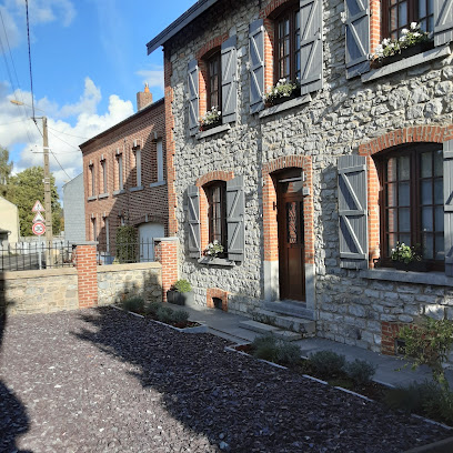 Chambres D'hôtes Les Tilleuls, Gîte à Aubrives
