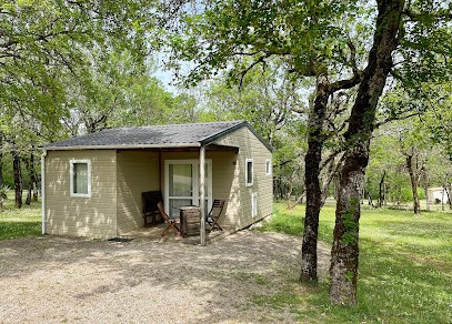 Lodges & Camp du Bois Dodo (ancien Camping de Bois Redon), Gîte à Septfonds