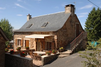 Les Gîtes de Combetalade: location gîte nature - gîte de pêche (Aveyron), Gîte à La Capelle-Bonance