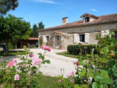 Les Gîtes de Saboge, Gîte à Montaut-les-Créneaux