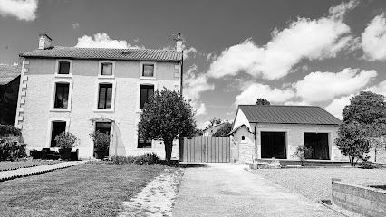 L'arbre De Soie, Gîte à Vouillé