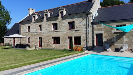 An Siruna, Gîte à Guénin