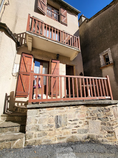 La Tanière De Claire, Gîte à Ségur