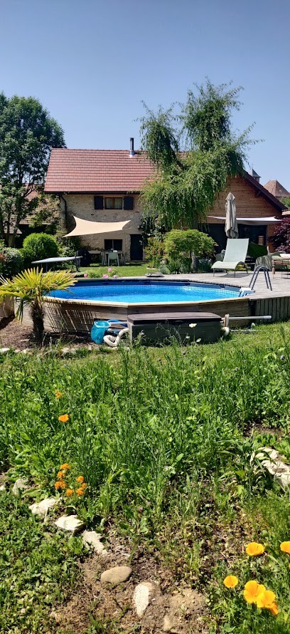 Gite Les Granges De Saint Maurice, Gîte à Avressieux
