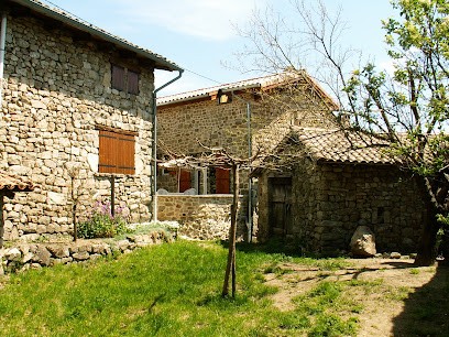 Gite En Pierre Pour 4 Personnes La Magnanerie à Laboule 07110, Gîte à Laboule