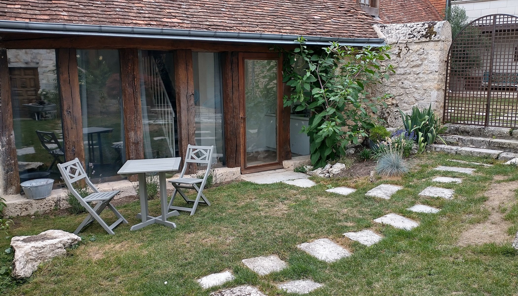 La Cure Chambres d'Hotes, Gîte à Pontlevoy