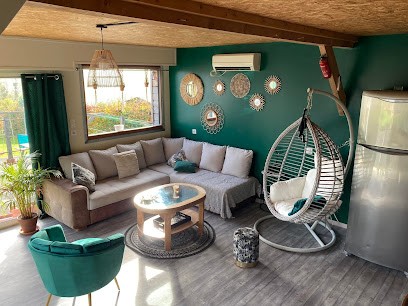 O'Refuge de Sab - Gîte de charme 4* et Spa à Surville, Gîte à Surville