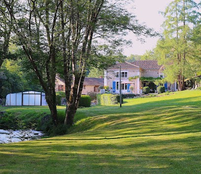 FORGE BASSE, Gîte à Savignac-de-Nontron