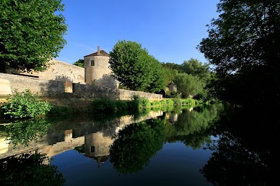 gite 30 personnes bourgogne, Gîte à Noyers