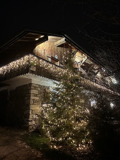 Pelvat Monique, Gîte aux Gets