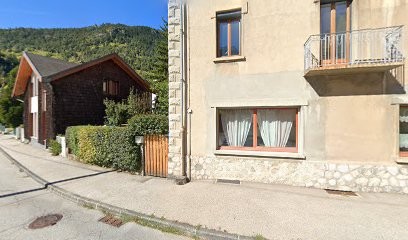 LOCATION MEUBLÉ MODANE - LOCATION GITE MODANE, Gîte à Modane
